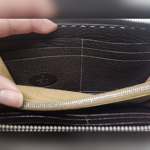 FENDI Selleria Leather Zip Around Wallet - Picture 8 of 16
